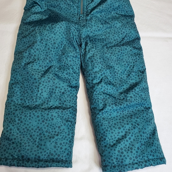 Carters matching puffer coat and snow pants - Picture 8 of 8